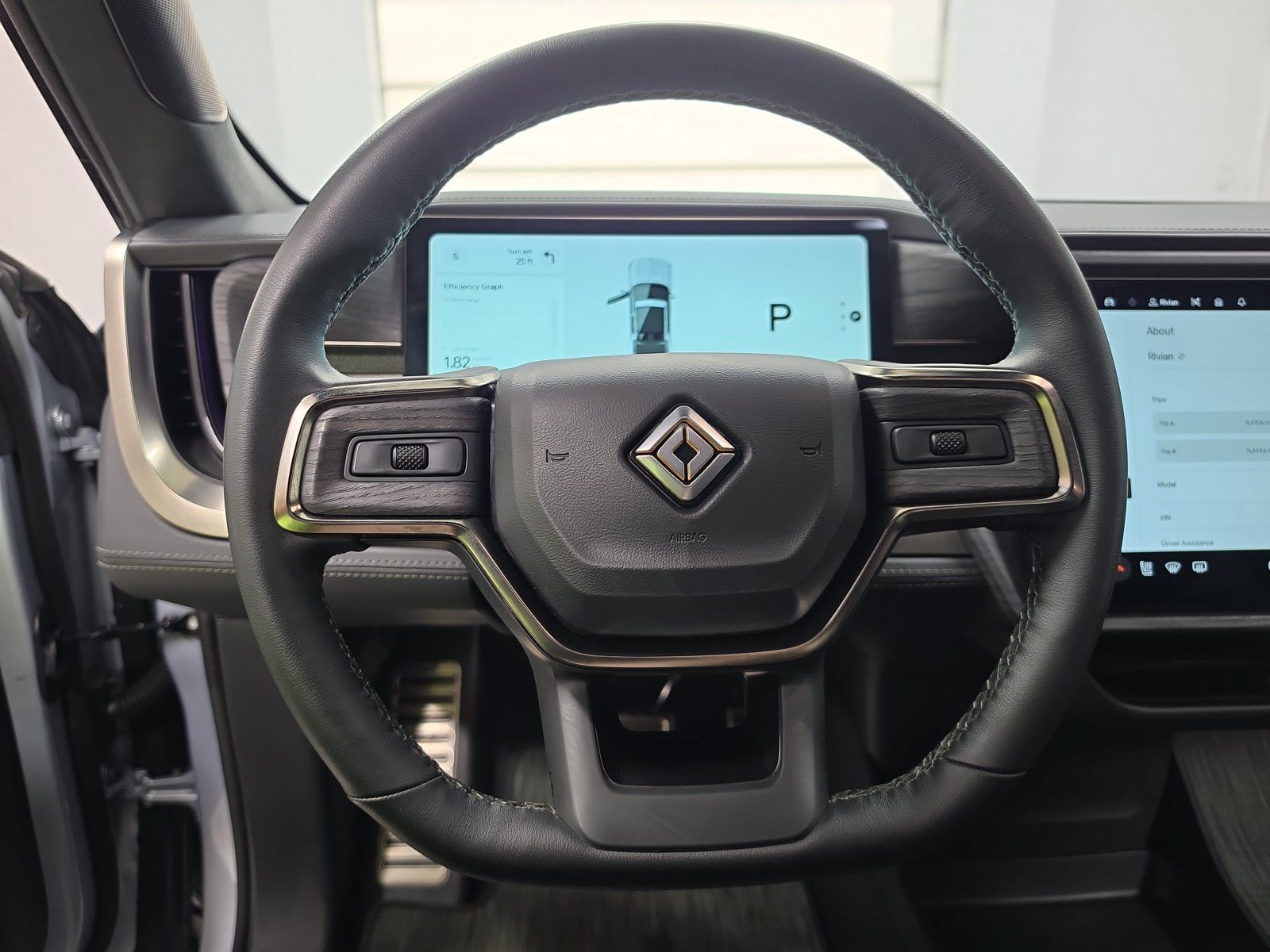 Used 2023 Rivian R1T Adventure Dual AWD/4WD image 26