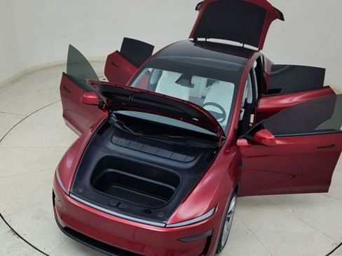 Used 2026 Tesla Model Y AWD image 83