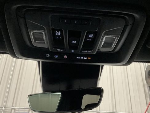 Used 2024 GMC Sierra 2500 AT4 w/ AT4 Premium Plus Package image 19