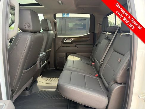 Used 2026 Chevrolet Silverado 1500 LT Trail Boss w/ LT Trail Boss Premium Package AWD/4WD image 26