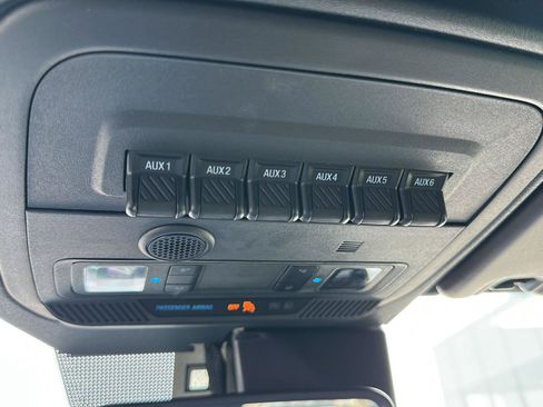 Used 2024 Ford Bronco Badlands AWD/4WD image 22