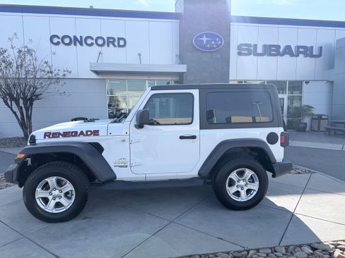 Used 2020 Jeep Wrangler Sport image 1