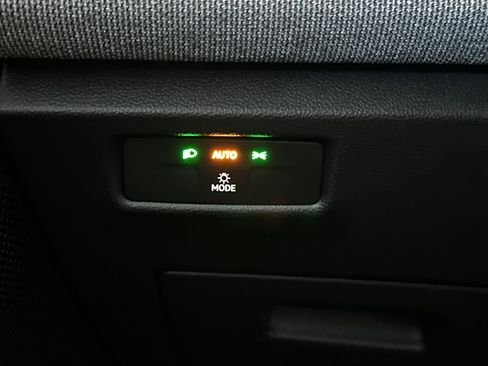 New 2025 Volkswagen Tiguan S image 23