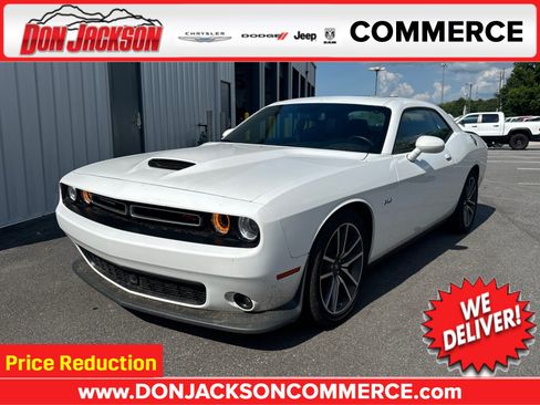 Used 2023 Dodge Challenger R/T w/ Plus Package RWD image 1
