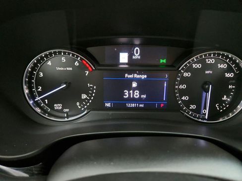 Used 2019 Cadillac XT4 Premium Luxury w/ Cold Weather Package FWD image 16
