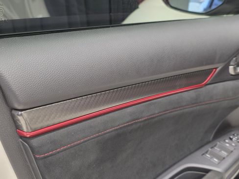 Used 2017 Honda Civic Type R image 15