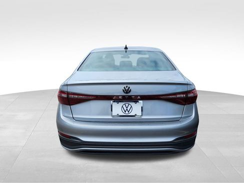 New 2025 Volkswagen Jetta Sport image 4