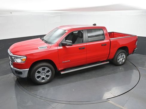 Used 2023 RAM 1500 Big Horn AWD/4WD image 36