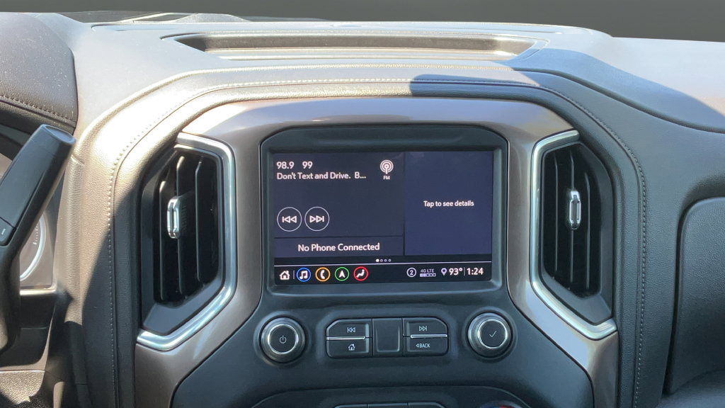Used 2020 Chevrolet Silverado 1500 High Country w/ Technology Package AWD/4WD image 22