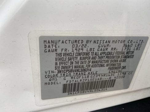 Used 2022 Nissan Kicks S image 32