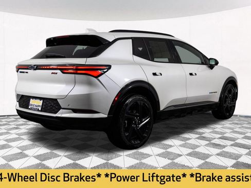 Used 2024 Chevrolet Equinox EV RS image 16