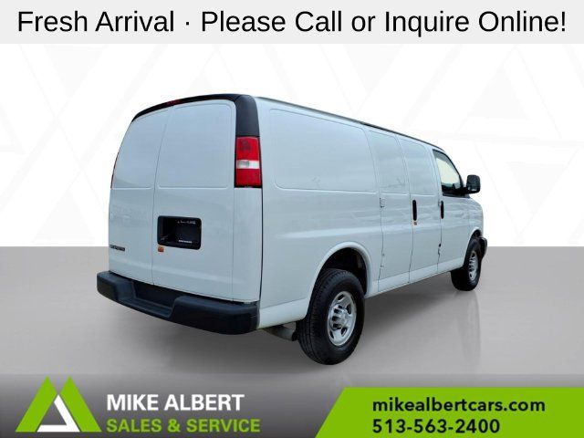 Used 2019 Chevrolet Express 2500 w/ Driver Convenience Package RWD image 7