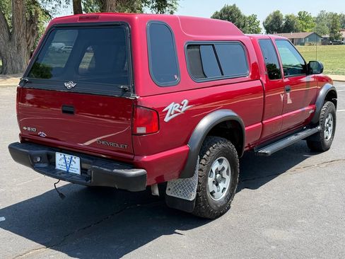 Used 1998 Chevrolet S10 Pickup LS w/ Preferred Equipment Group AWD/4WD image 5