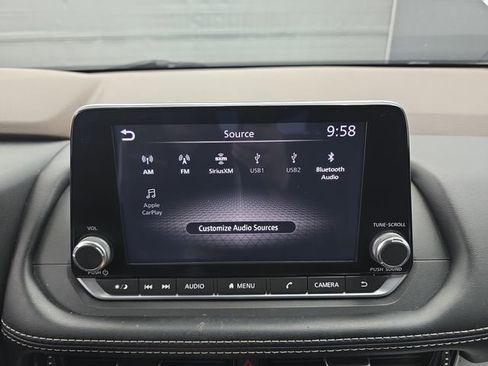 Used 2021 Nissan Rogue SV image 29