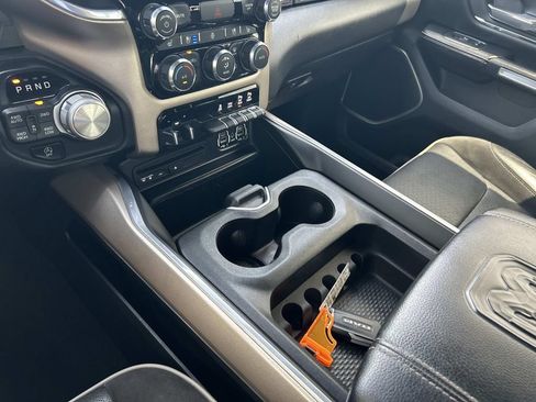 Used 2019 RAM 1500 Laramie w/ Sport Appearance Package AWD/4WD image 38