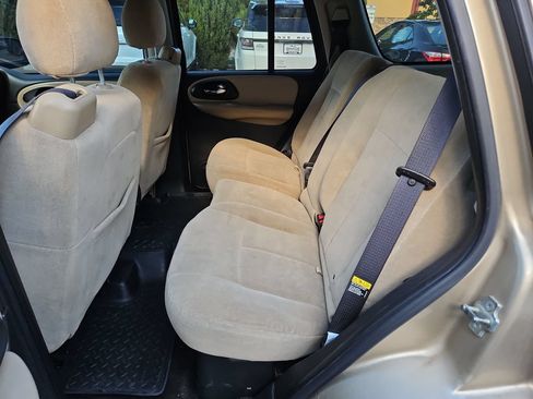 Used 2006 Chevrolet TrailBlazer LS AWD/4WD image 22