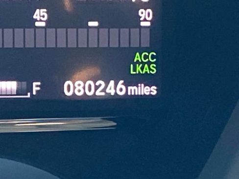 Used 2019 Honda HR-V Touring image 17