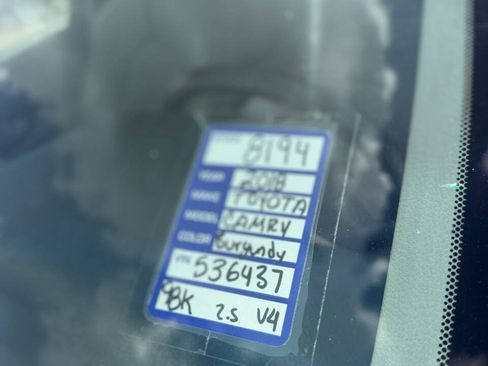 Used 2018 Toyota Camry SE FWD image 22