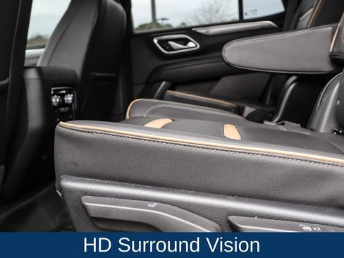 Used 2023 GMC Yukon AT4 w/ Technology Package image 13