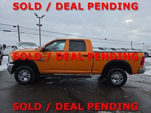 Used 2017 RAM 3500 Tradesman w/ Chrome Appearance Group image 3