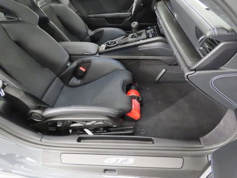 Certified 2026 Porsche 911 GT3 RWD image 45