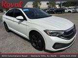 Certified 2023 Volkswagen Jetta SE image 3