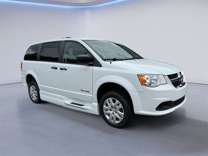 Used 2019 Dodge Grand Caravan SE