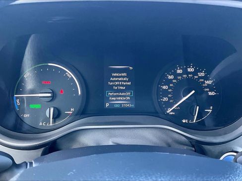 Certified 2023 Toyota Sienna XLE image 25