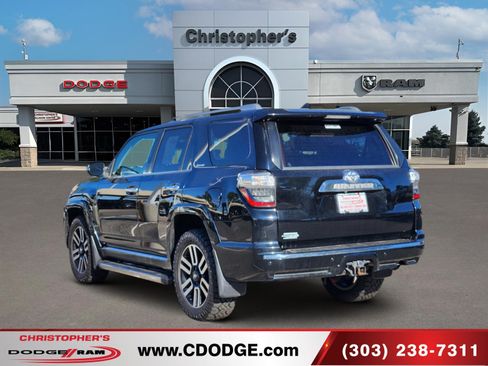 Used 2017 Toyota 4Runner Limited AWD/4WD image 5