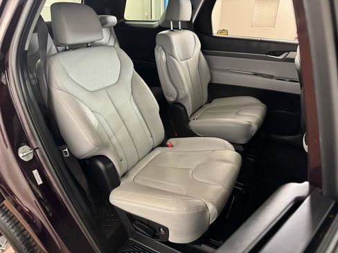 Used 2021 Hyundai Palisade SEL w/ Premium Package image 41