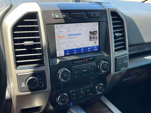 Used 2020 Ford F150 Lariat w/ FX4 Off-Road Package AWD/4WD image 30