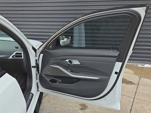 Used 2026 BMW M3 Competition image 20