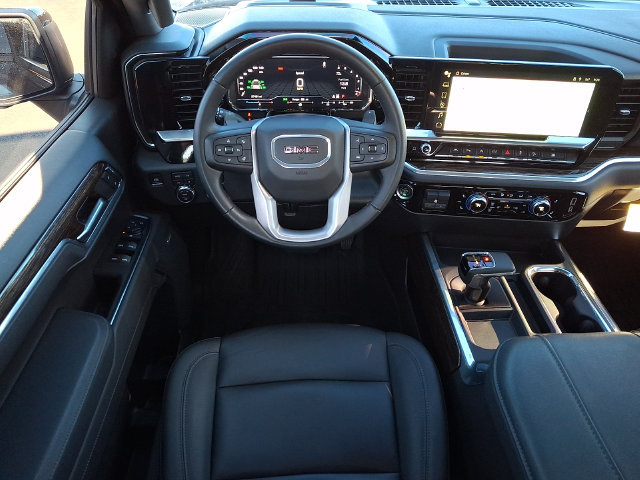 Used 2025 GMC Sierra 1500 Elevation w/ Elevation Premium Package AWD/4WD image 12
