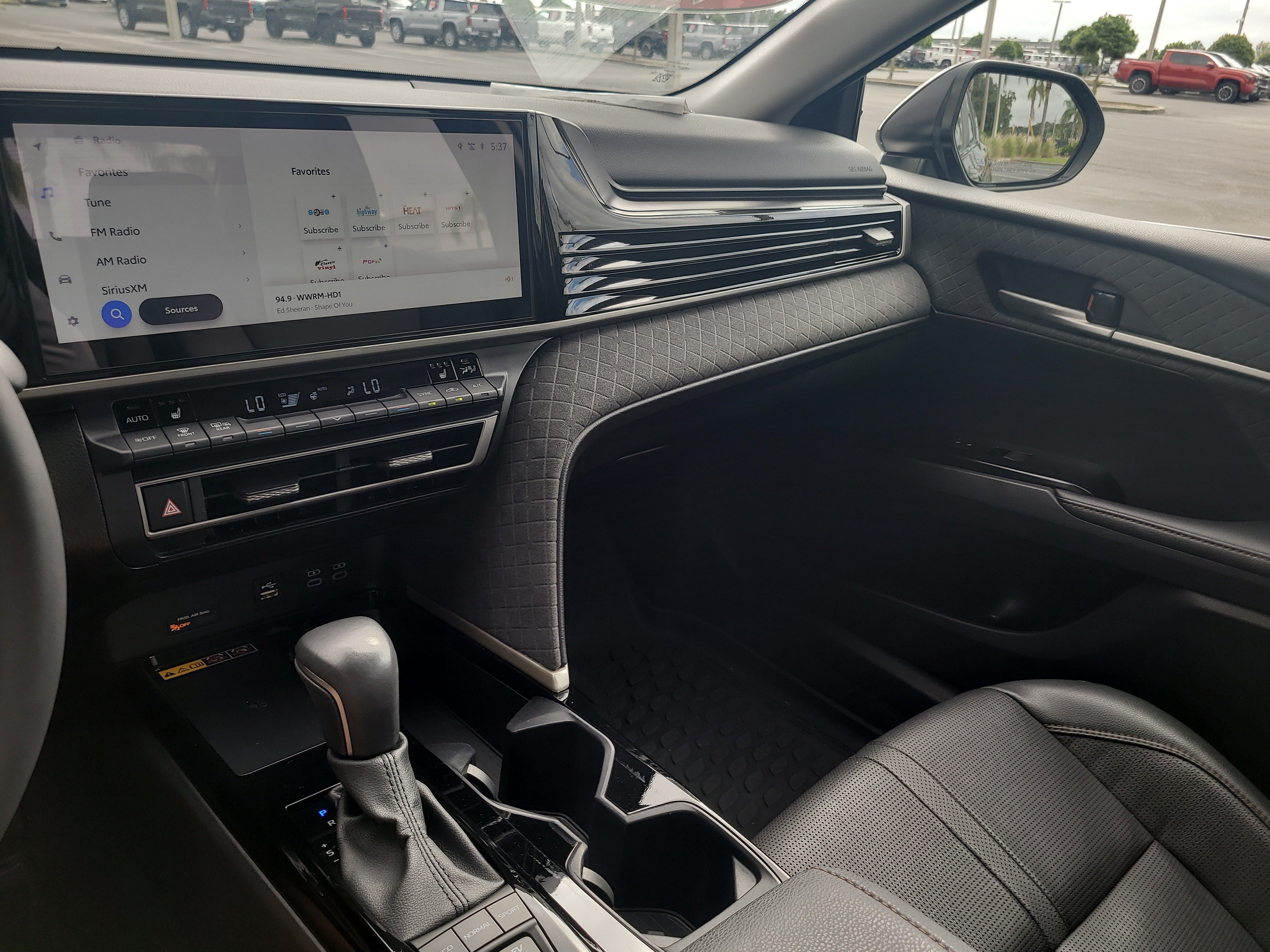 Certified 2025 Toyota Camry XLE FWD image 22