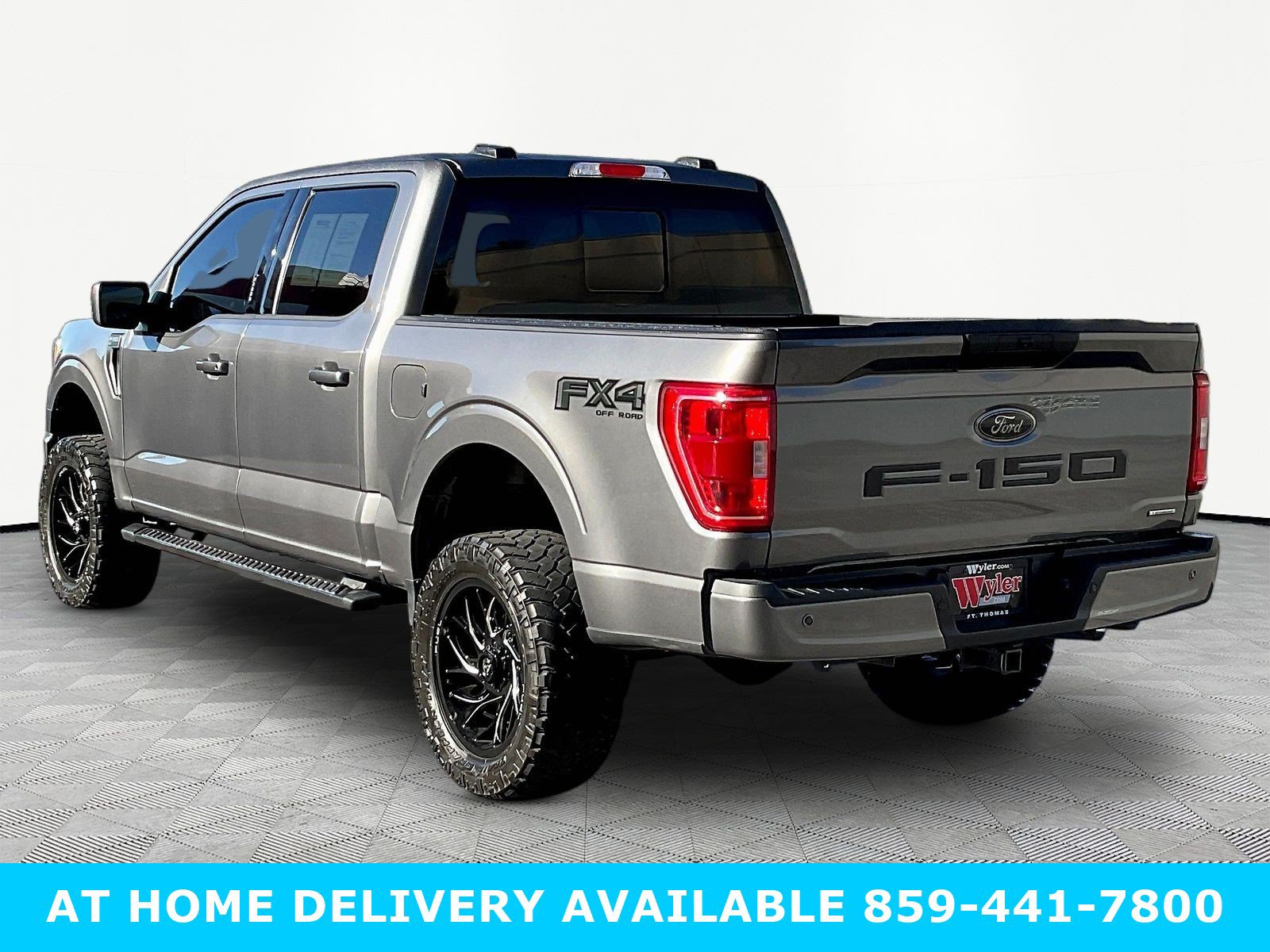 Used 2022 Ford F150 XLT w/ Equipment Group 301A Mid AWD/4WD image 4