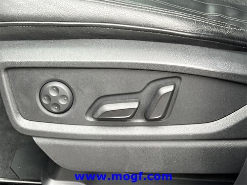 Used 2020 Audi Q5 2.0T Premium Plus w/ Premium Plus Package image 24