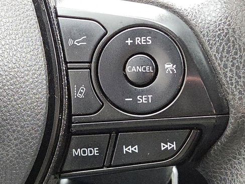 Used 2019 Toyota RAV4 LE w/ All Weather Liner Package FWD image 31