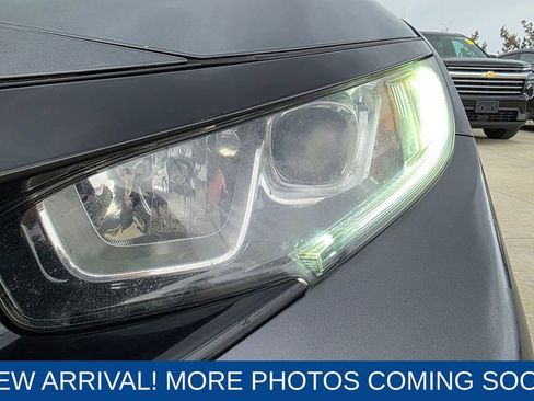 Used 2017 Honda Civic EX-L image 9