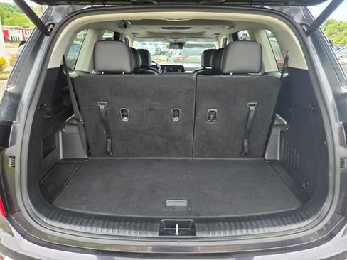 Used 2025 Kia Telluride S AWD/4WD image 17