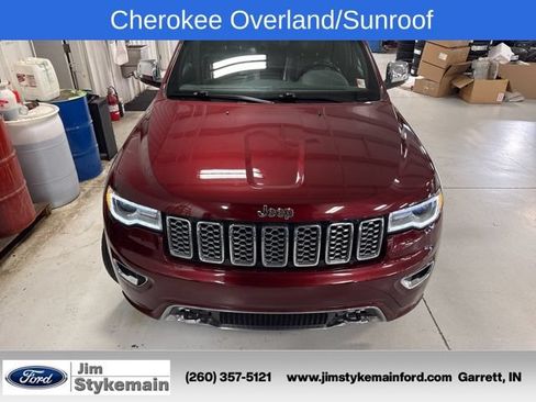 Used 2019 Jeep Grand Cherokee Overland AWD/4WD image 34