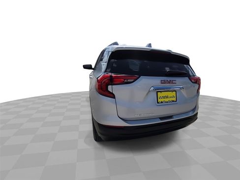 Used 2019 GMC Terrain SLE w/ Driver Convenience Package FWD image 7