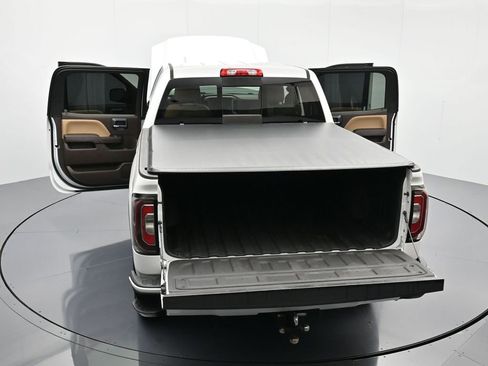 Used 2018 GMC Sierra 1500 Denali image 47
