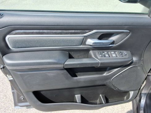 Used 2022 RAM 1500 Big Horn AWD/4WD image 23