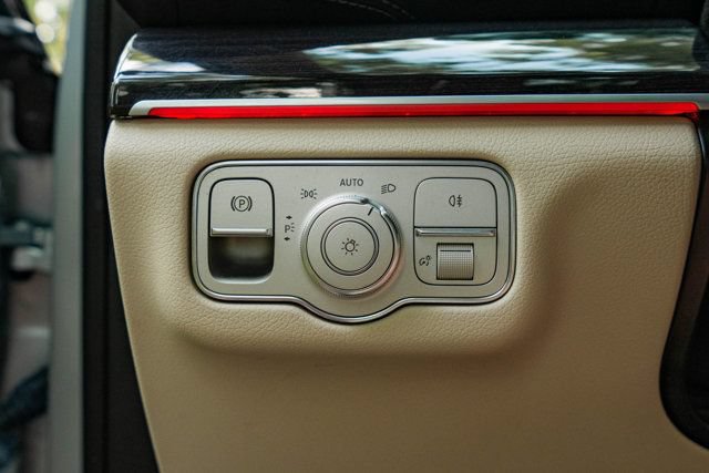 Used 2023 Mercedes-Benz GLS 450 4MATIC image 38