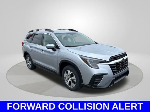 Certified 2025 Subaru Ascent Premium image 3