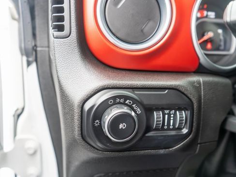 Used 2019 Jeep Wrangler Unlimited Rubicon image 19