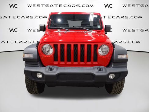 Used 2023 Jeep Wrangler Sport image 4