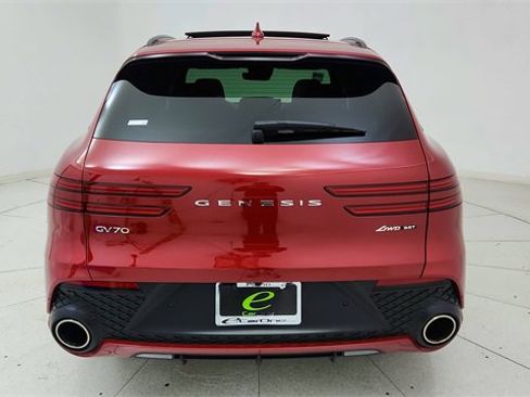 Used 2024 Genesis GV70 3.5T Sport w/ Sport Advanced Package image 5