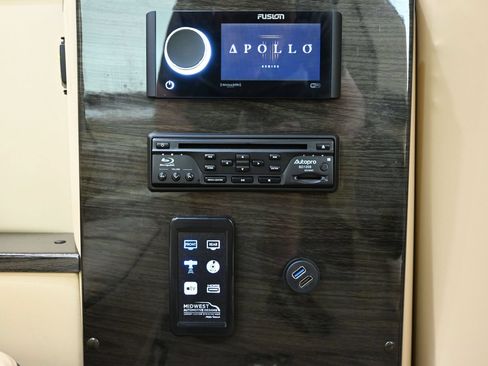 Used 2020 Mercedes-Benz Sprinter 2500 image 29