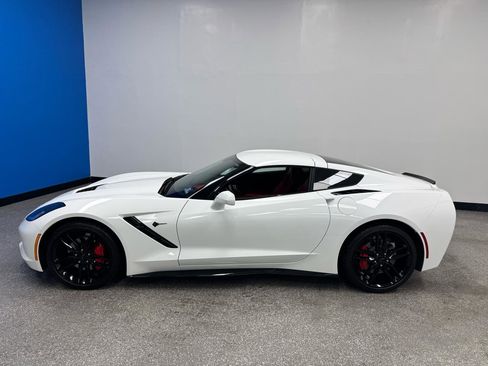 Used 2019 Chevrolet Corvette Stingray Coupe w/ 2LT Preferred Equipment Group RWD image 7